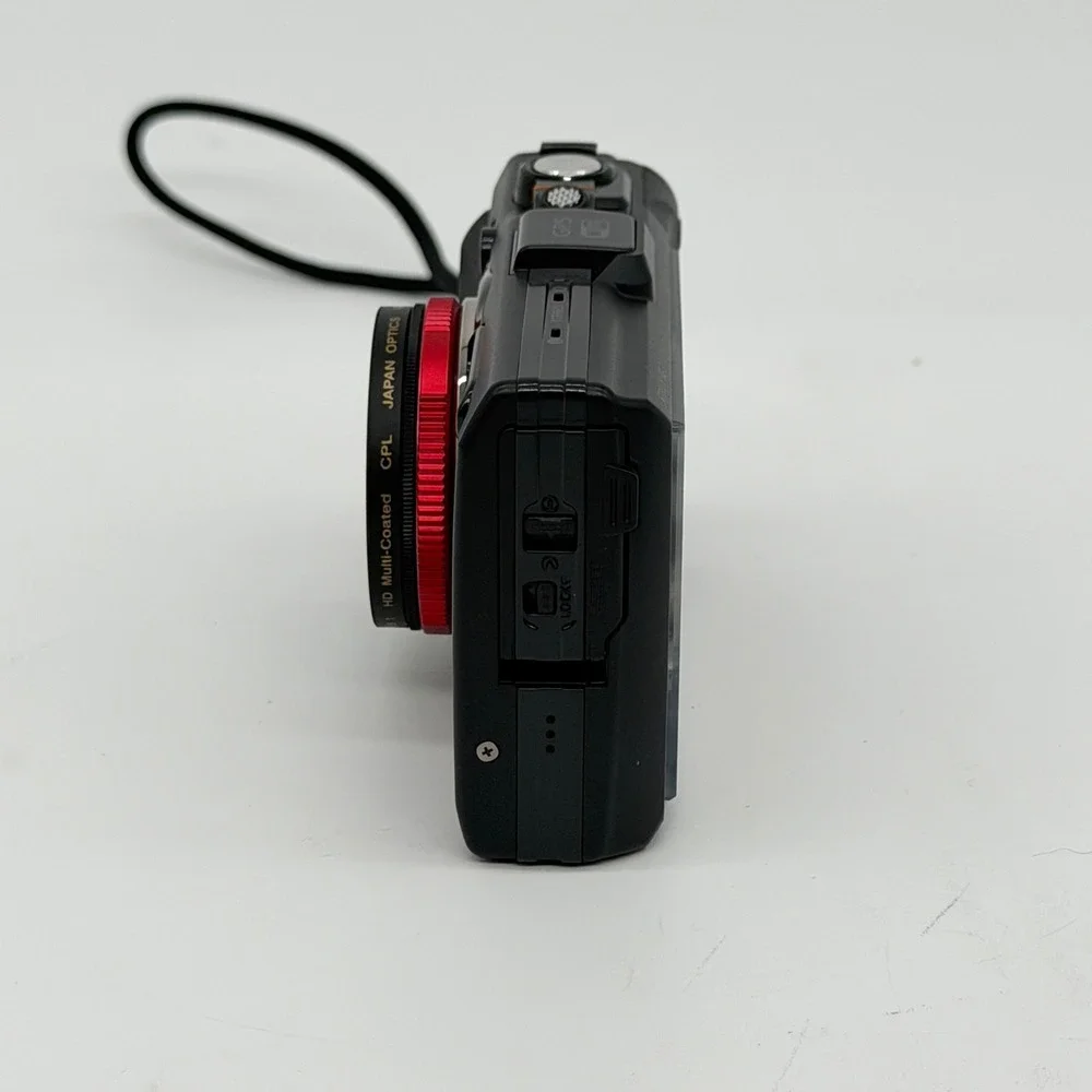 Olympus Tough TG-3 Waterproof Digital Camera Black Bundle TCON-T01 Teleconverter
